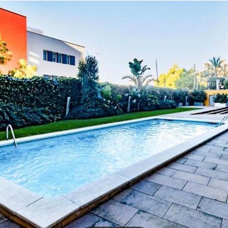 Espectacular Piso Cerca De La Playa Sant Adria de Besos Exterior foto